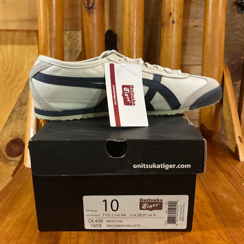New in box athletic shoes onitsukatiger